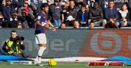 战胜阿森纳后，热刺社媒发文：又一座奖杯到手（力克阿森纳后，热刺社媒：奖杯再入账）