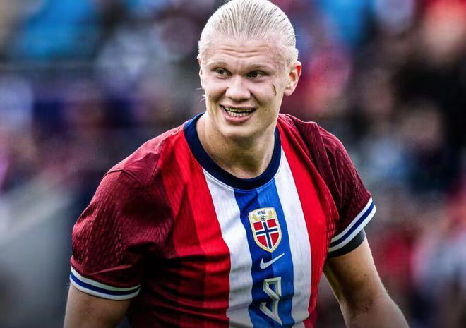 边路推进打满全场（边路强推贯穿全场）