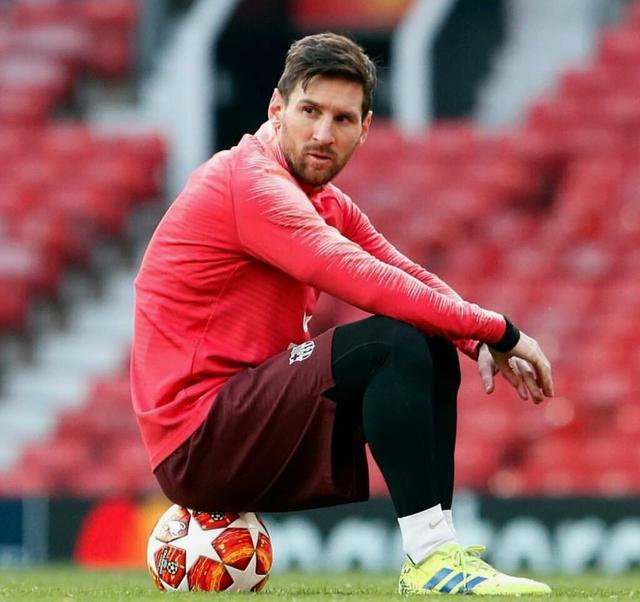 何塞·马里：亚马尔被换下就给队友脸色，这是缺乏担当的表现（何塞·马里批评亚马尔：被换下便对队友摆脸色，缺乏责任担当）