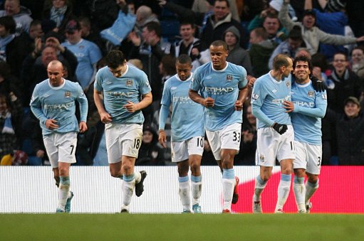 英超战报：梅里诺传射，萨卡建功，阿森纳2-0布伦特福德（英超简讯：梅里诺传射立功，萨卡破门，阿森纳2-0力克布伦特福德）