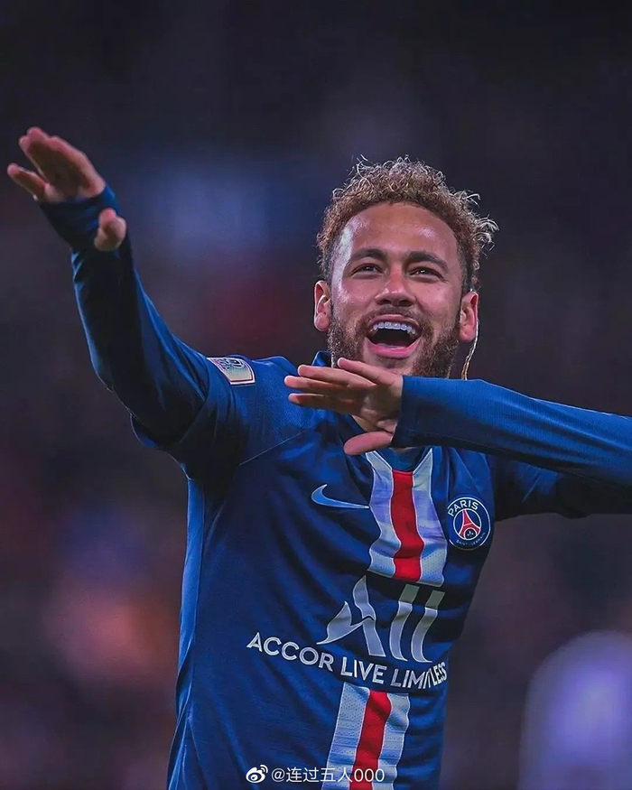 都体：美国投资者收购了卡利亚里部分股份，双方已经正式签约（都体：美国投资人入股卡利亚里，双方已完成正式签约）