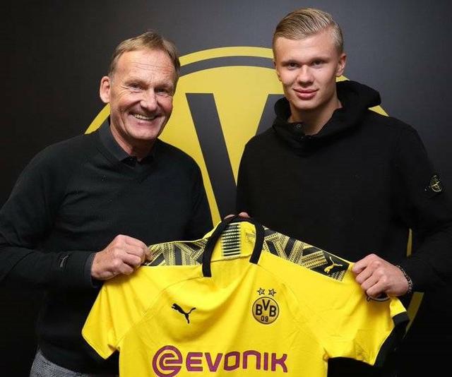 莱默尔：我当然愿意和拜仁续约，我在这里过得很开心（莱默尔表态愿与拜仁续约：在这里过得很开心）