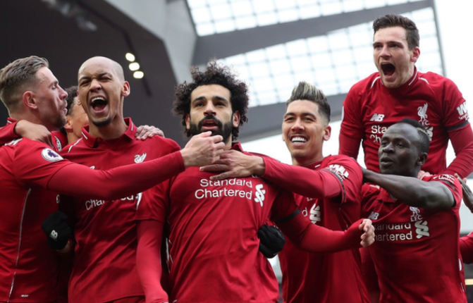 维尼修斯代表皇马40场欧冠 打进22球送出18记助攻（皇马维尼修斯欧冠出战40场：22球18助）