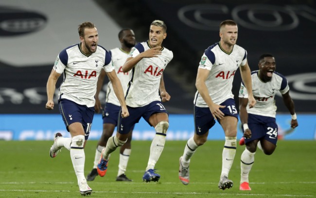 日职联前瞻：新潟天鹅提前降级，柏太阳神仍在为争冠努力（J联赛前瞻：新潟天鹅已提前降级，柏太阳神仍为冠军而战）