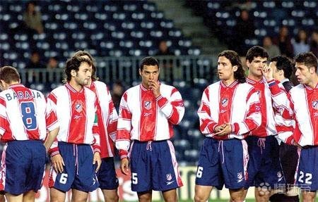 图片报：戴维斯即将复出，穆西亚拉预计明年初回归（《图片报》：戴维斯伤愈在即，穆西亚拉有望明年年初归队）